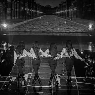 OT4_M8's profile picture. ♌️INTP 🎀1 of 15M ❤️‍🔥Never Letting Go