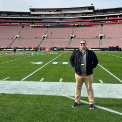 Penn State football @PennLive. AP / Heisman voter. Fan of wheel routes and Wawa. @DailyCollegian alum. YNWA. ✉️: jjm5639@gmail.com