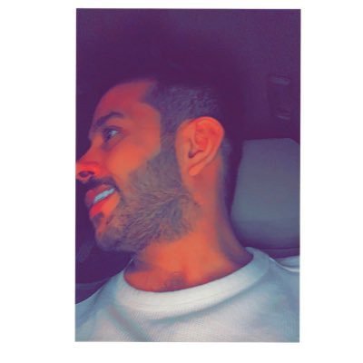بعض البشر هُم سعادة مِن الله تماماً كالمطر يمحِي كُل حُزن ، ويُذهب كُل عطشٍ للأرض