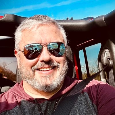 Father, InfoSec professional, sports fan and Pittsburgh based photographer. Travel ✈️, People 👨👩👧👦, Cityscapes 🌆 Prints, wall art, etc on website