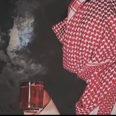لا اله الا انت سبحانك اني كنت من الظالمين                                        اللهم صلي على محمد وعلى اله وصحبه اجمعين
