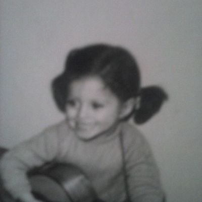 juboab's profile picture. Nunca podría dejar de aprender: de lo que pasa, de las personas, de los libros, del cine, de los juegos... ¡Qué me den al menos dos vidas!