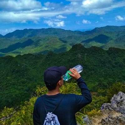 Me_Jardeleza's profile picture. C O F F E E ☕️