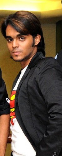 Karthik_Vestraz's profile picture. 