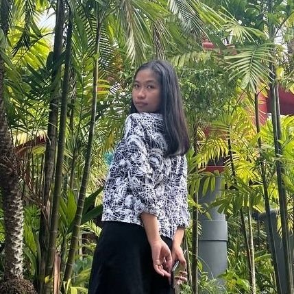 d_fmcs's profile picture. stressed depressed lemon zest 🍋