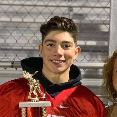 2023 | Raymond High School | RB/LB/ATH | 5’9” 200lbs | 3.94 GPA | 3 Sport Athlete | Team Captain | Provincial Champion | brockbarnett06@gmail.com