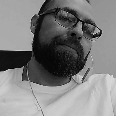 #IfollowBack
#SingleDad #MMATwitter #GoldenStateWarriorsFan #PhiladelphiaEaglesFan #NotOnTwitterToBuyShit
#Thundercats
#SyracuseOrangeFan
#LaidBackMF