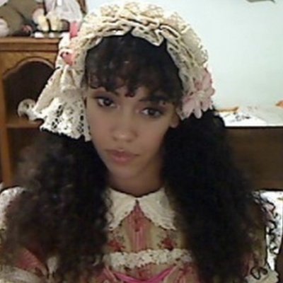 veIvetecIipse's profile picture. loass. documenting my experience and growth.