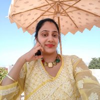 Madhuri Peri(@MadhuriPeri) 's Twitter Profile Photo