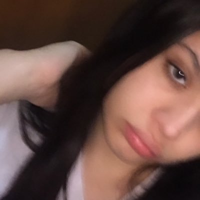 adorebymav's profile picture. 