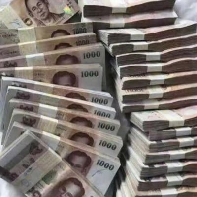 BENZ38791013's profile picture. 