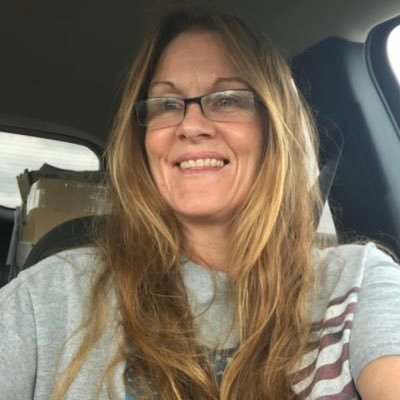 AmySueChestnut's profile picture. 