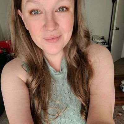 connertroi__'s profile picture. All good things are wild and free -Henry David Thoreau