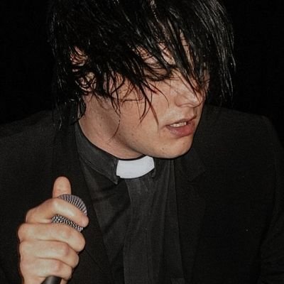 resident autism creature (photorealistic) about ag bands n thursday | only really pops on here occasionally these days since twitter people are Crusty