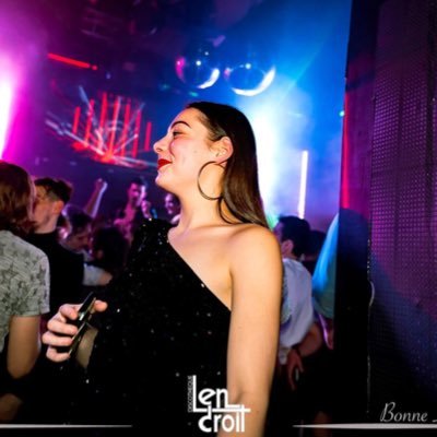 MathernLisa's profile picture. instagram : lisa_mathern