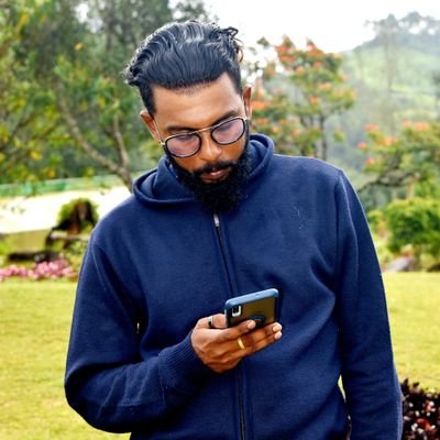 അമ്മ മോൻ❤️❤️❤️
കട്ട ലാലേട്ടൻ ആരാധകൻ😍😍😍
സഖാവ്🚩🚩🚩