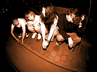 The f.POSTMANS(ザ フライング ポストマンズ) are Taiki(Vo＆Gt)→@taiki_itou1124 /
 Telu(Ba)→@teruyama6850 / Hitomi(Key)→@hitomipostmans / 
Megu(Vo＆Dr)→@thef_POSTMANs