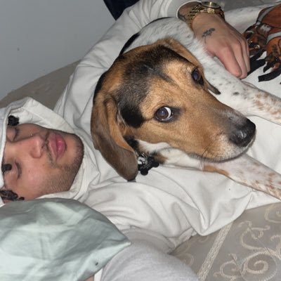 davidweiss57's profile picture. 1 Peter 5:7