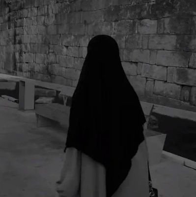 اللّٰــهمَّ صلِّ عَلىٰ سَيدِنا مُحَمّد ﷺ♥️