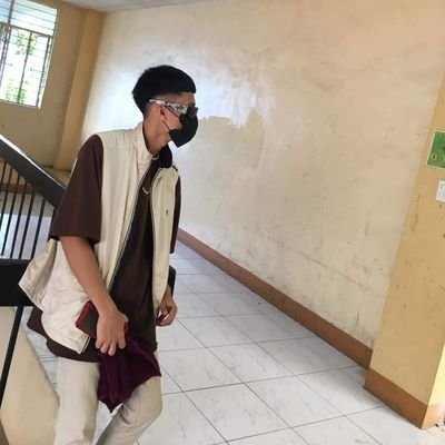 rjfunelas's profile picture. 