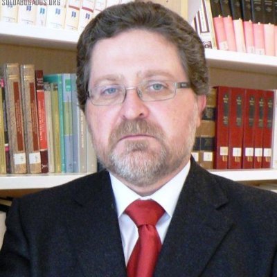 DvlgEnri's profile picture. abogado, bombero, Rangerino, 
siempre por la diestra nunca la siniestra