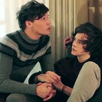Larry in love (@dailylarrybot28) 's Twitter Profile