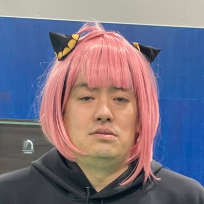 こんにちは😊バド🏸バカなダーリン(ノムーニャ)と高3の息子、小6の娘を持つバドママakkyです 🍎県出身、🥜県在住。Honey Sophiaで管理人兼ジュニアコーチしてます🏸コーチ4、スポーツメンタルトレーナー、スポーツ整体ボディセラピスト取得🍀現在、WEBスクールは休学中💦そのうち頑張りますwww