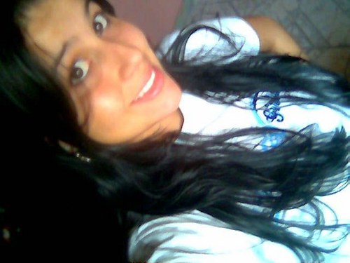 A gαtiinhα dos cabeloos 'Escuros'
♥ Que trαz juntoo de sí muiito amoor ~/
♀
• ρara υnѕ α mociinнa
ρara oυтroѕ α νilã