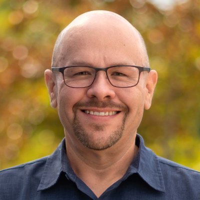 Creator of MonsterContracts. MicroAgency Mindset Coach. Web Agency Owner. Agency Trainer at https://t.co/qCXrVyQ5yk. Lover of Bama Football.