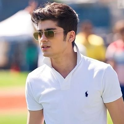 MaksudaRahimov1's profile picture. This is Zayn's territory