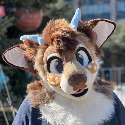 deerie_me's profile picture. 🦌 23 | 🏳️‍🌈(⚣) | 18+