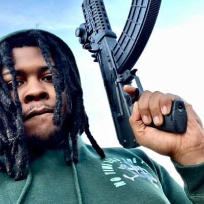 EBOLD_'s profile picture. 