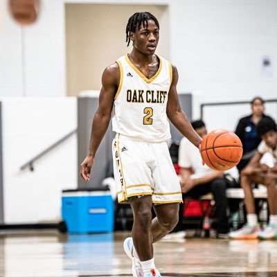 student athlete📚,3.6 GPA✍️,5’7PG🏀,C/O 2024 south oak cliff high school, Dallas tx 🖤 contact:214-732-0446  email: jayden.miller11@icloud.com