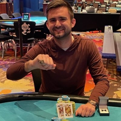 Poker player, streamer and coach.
CoHost of Suited Kings Poker Podcast
https://t.co/8qdtiGaBJ3
https://t.co/RrIhXPONHN