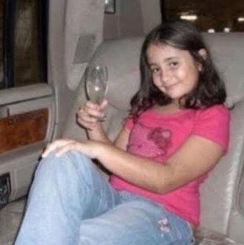 heleninha_h's profile picture. 