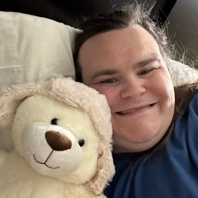 We are a community care group in Burlington, VT that helps connect folks to food, housing, childcare, and financial resources. Instagram @onemutualaid