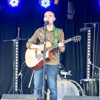 Live Music Performer; DM for booking 🎤🎸🎶