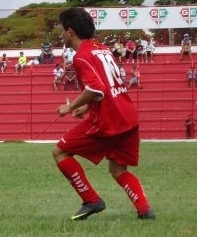 Jogador de futebol profissional, filho de Deus, amigos, família e futebol!