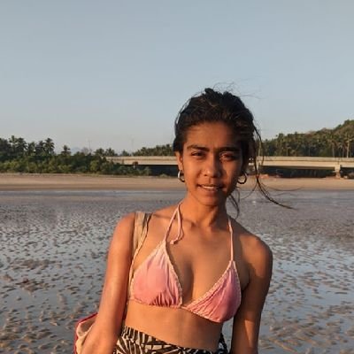 Day-tripper who is currently pushing herself out of her comfort zone