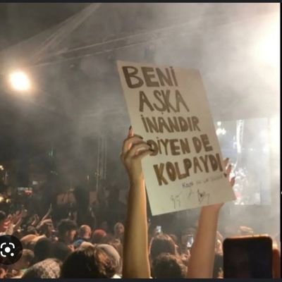 Esra_615's profile picture. 