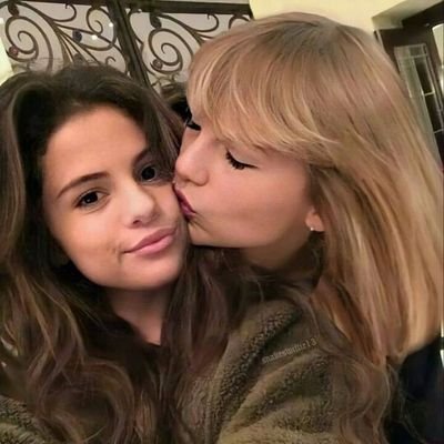 Posting photos of Taylor Swift & Selena Gomez when I can!