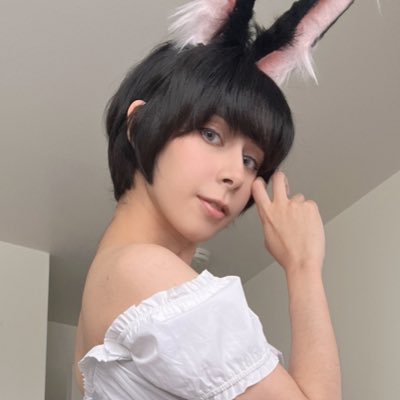 NSFW Cosplay- femboy dweeb - Non-binary - They/Them He/Him