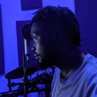 kimboardizt_'s profile picture. 