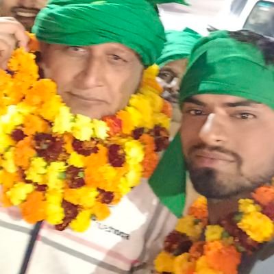 MohitBrahman7's profile picture. Social Worker,
Bhartiya Kisan Parishad ( B.K.P ).
🙏Guruji Sukhbir Khalifa 🙏.
First happiness a healthy body,♥Love is life😘