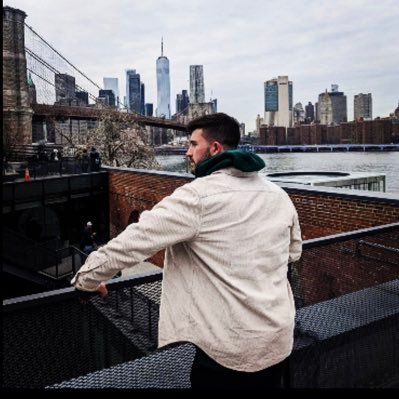 ryanule_'s profile picture. 