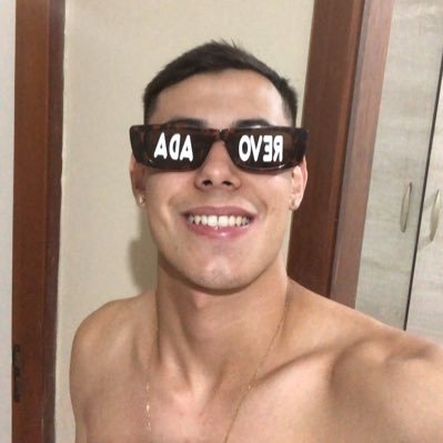 As pessoas não entendem o quão obcecado eu sou em vencer😝🙏☝
insta:@Feehalmeidabeck