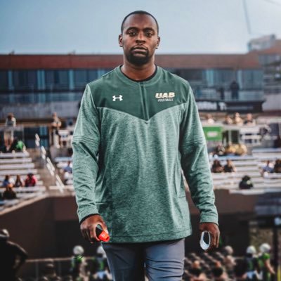 Special Teams Coordinator & Secondary Coach @UAB_FB AUTHOR OF FICTIONAL NOVEL, The Boy from the Swamp