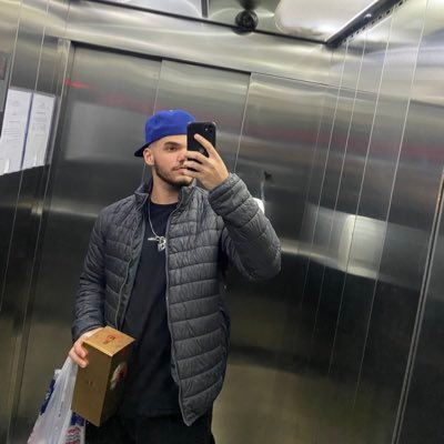 sant_004's profile picture. Ninguém ama ngm insta:ro_spaula