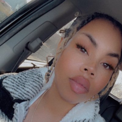 Pretttiiassquay's profile picture. 🦋 CEO #ShopKweenzKorner