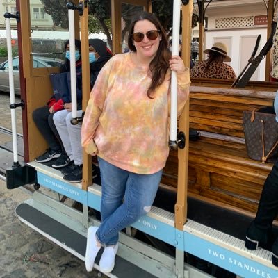 hanaa_bananaaaa's profile picture. lover of music and books. coffee enthusiast. ΦΣΣ.